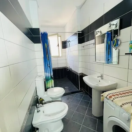 Noah 2 Bedrooms 20 M From The Sea Vlorë
