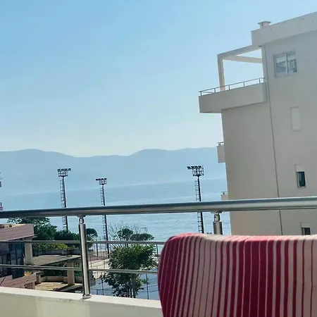 Noah 2 Bedrooms 20 M From The Sea * Vlorë