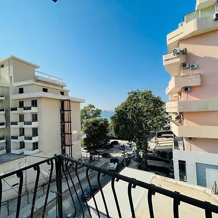 Noah 2 Bedrooms 20 M From The Sea Lägenhet Vlorë