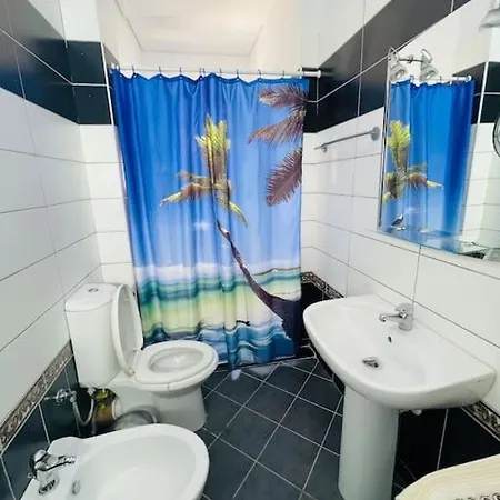 Noah 2 Bedrooms Apartament 20 M From The Sea